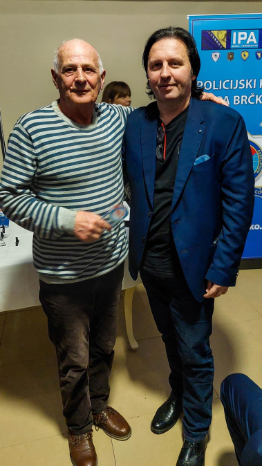 0BECE01B 75BE 455F B9C8 E33FF8362537