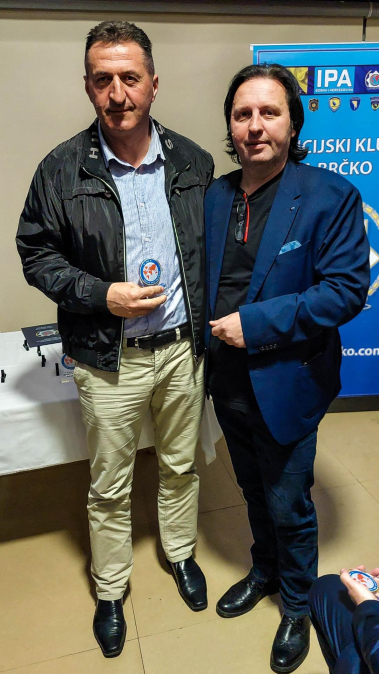 0BECE01B 75BE 455F B9C8 E33FF8362537