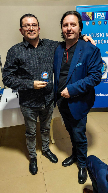 0BECE01B 75BE 455F B9C8 E33FF8362537