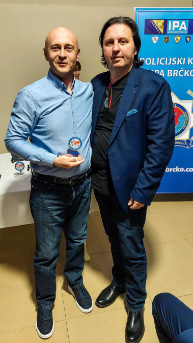 0BECE01B 75BE 455F B9C8 E33FF8362537