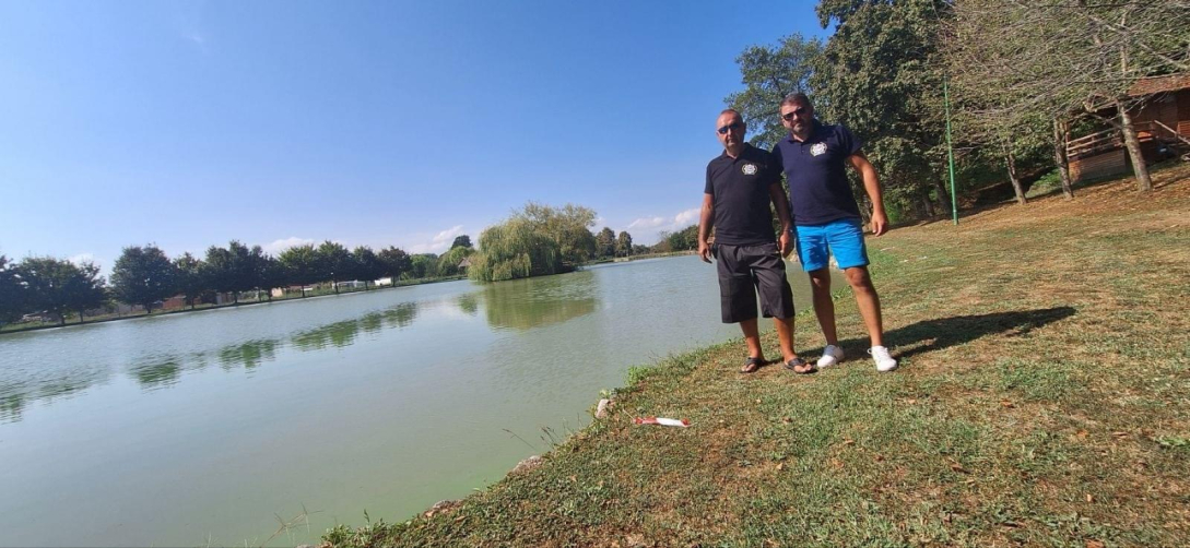 399ECC9C BC80 4825 A432 899BE3C6F609